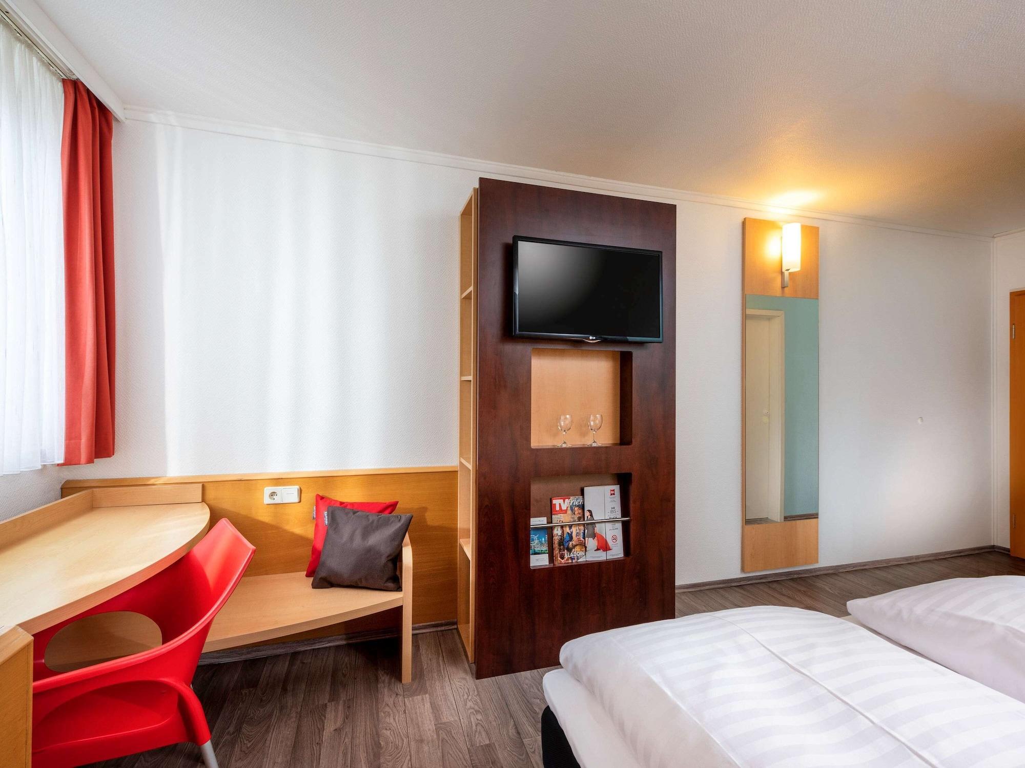Отель Ibis Kassel Мельзунген Экстерьер фото