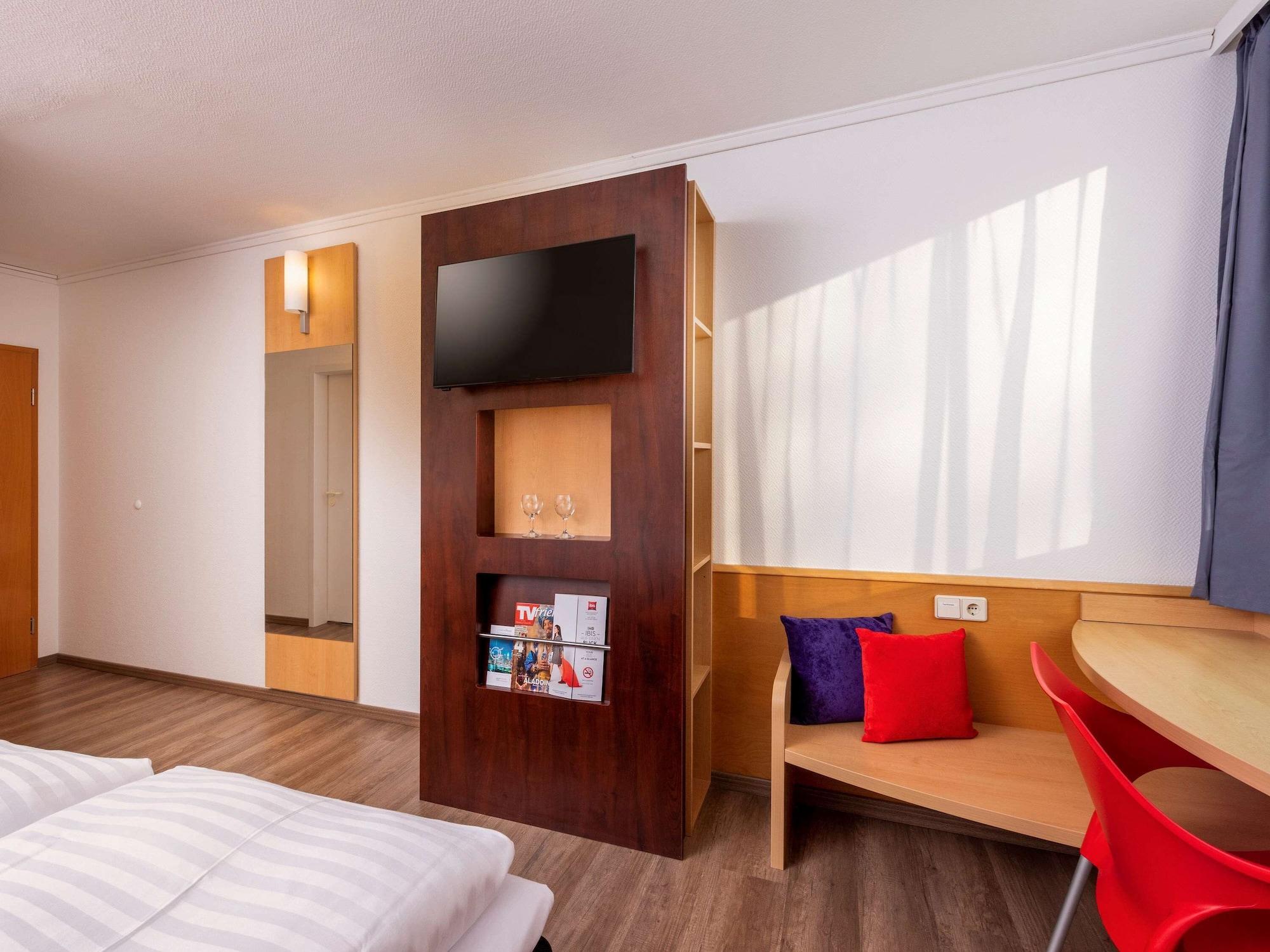 Отель Ibis Kassel Мельзунген Экстерьер фото